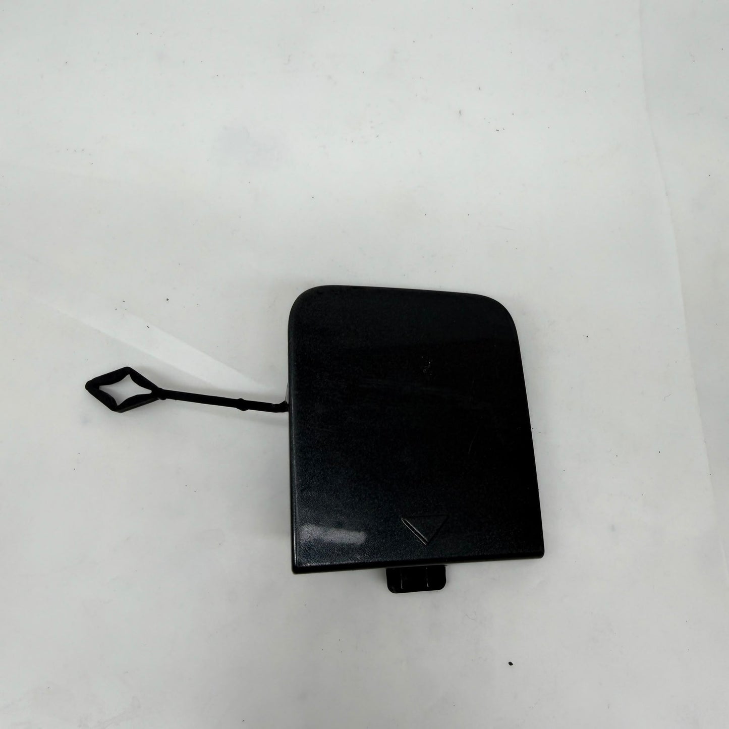 BMW F44 2 Serisi Arka Tampon Çeki Demir Kapağı 51127477446