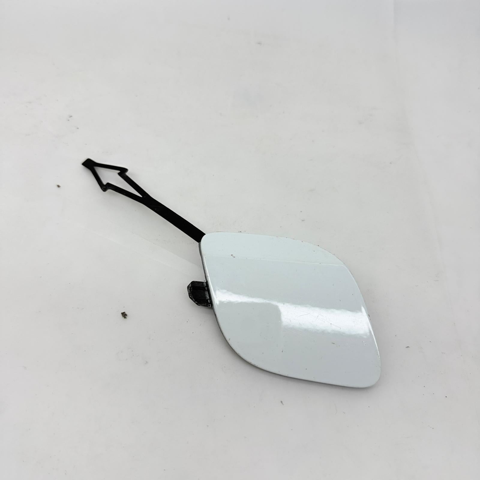 Renault Clio 5 Ön Tampon Çeki Demiri Kapağı 511806272R En Uygun Oto Parça