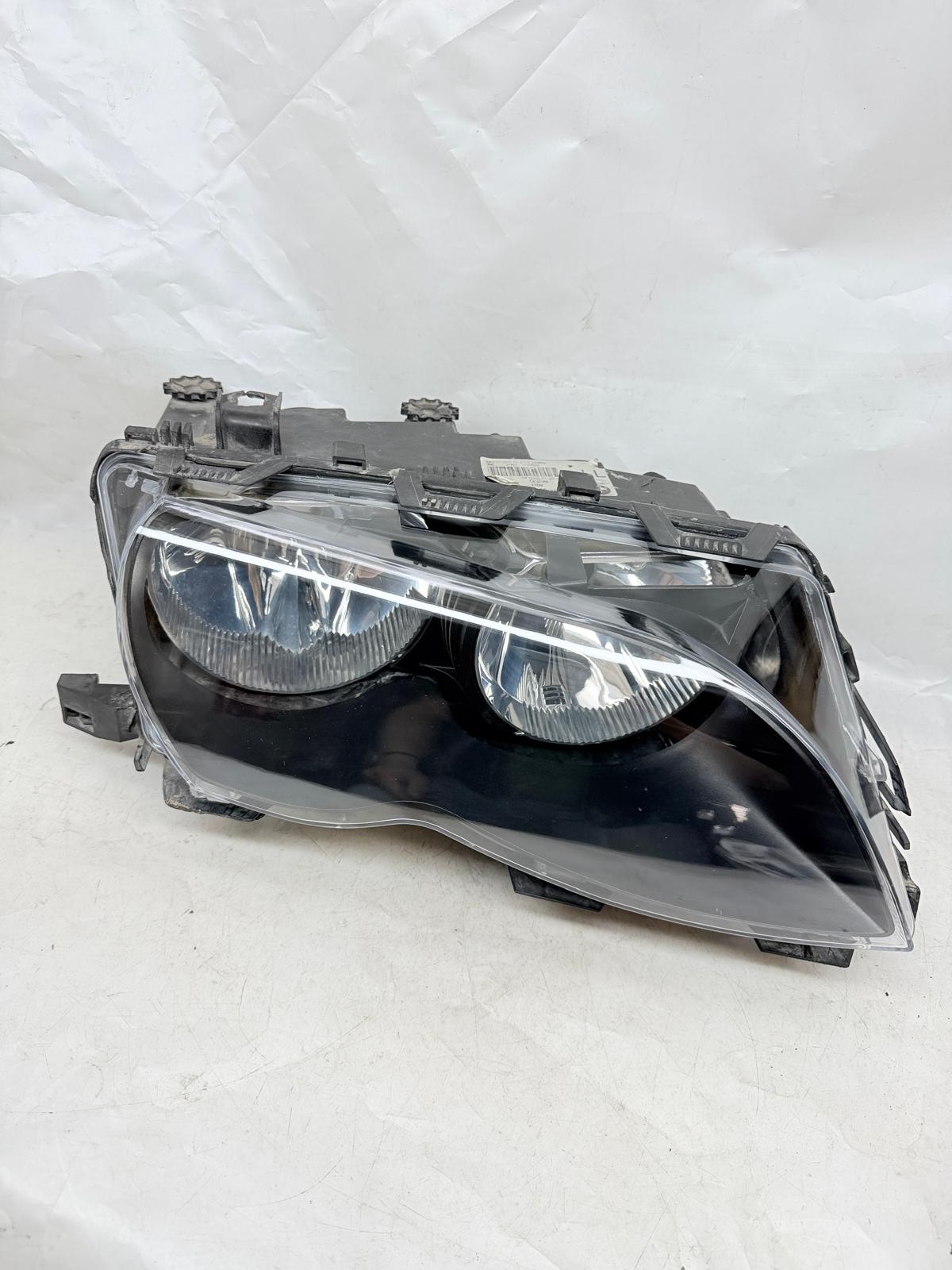 BMW 3 Serisi E46 Sağ Far 63126910956