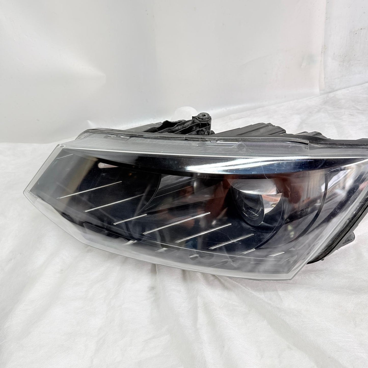 Skoda Fabia Sol Far LED 6V1941015B 2014-2018