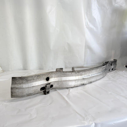 BMW 5 Serisi E60 E65 Arka Tampon Demiri 70150002 En Uygun Oto Parça