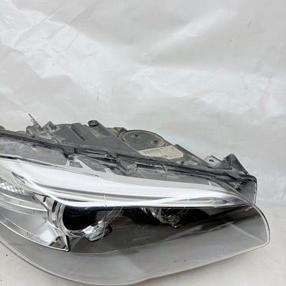 BMW 5 Serisi F10 Sağ Far Komple Beyinli 7317132-10 En Uygun Oto Parça