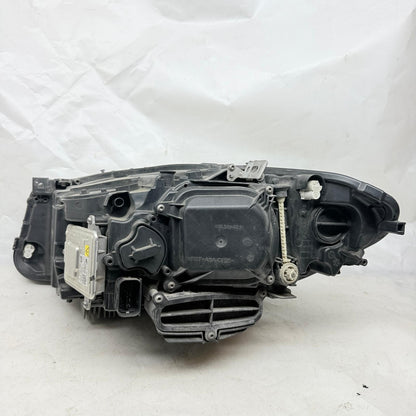 BMW 5 Serisi F10 Sağ Far Komple Beyinli 7317132-10 En Uygun Oto Parça