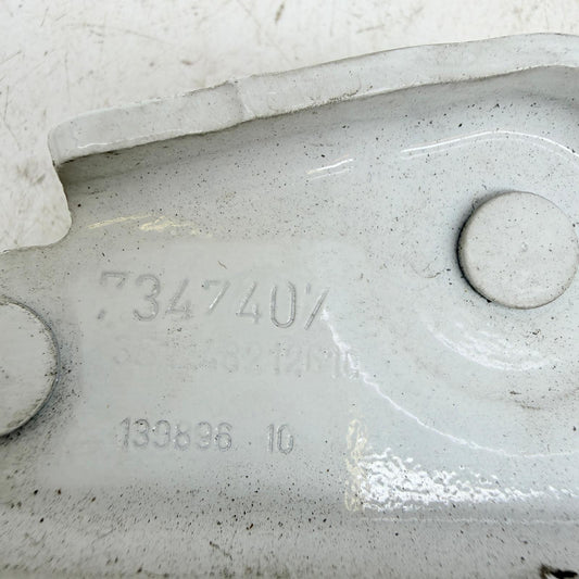 BMW 5 Serisi G30 Kaput Menteşesi Sol 7347407