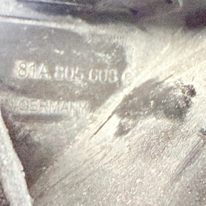 Audi Q2 Sağ Far Alt Braketi 81A805608 En Uygun Oto Parça