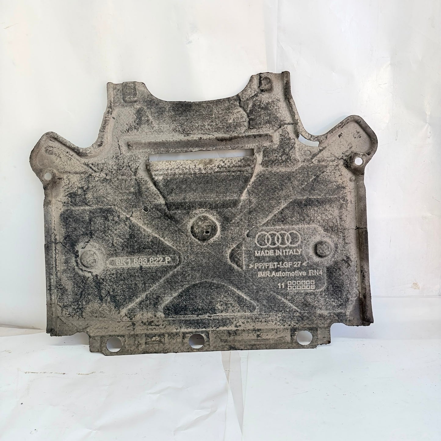 Audi A4 Motor Alt Muhafaza 8K1863822P 2013-2015