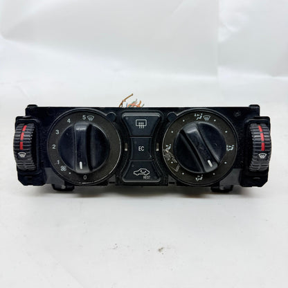 Mercedes E Serisi W210 Klima Kontrol Paneli A2108302985