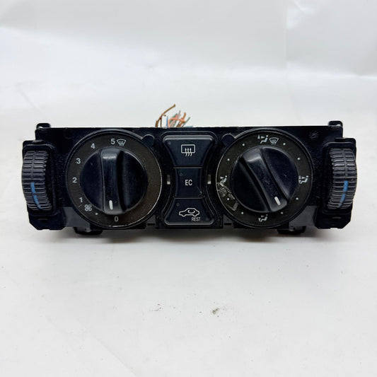 Mercedes E Serisi W210 Klima Kontrol Paneli A2108302985