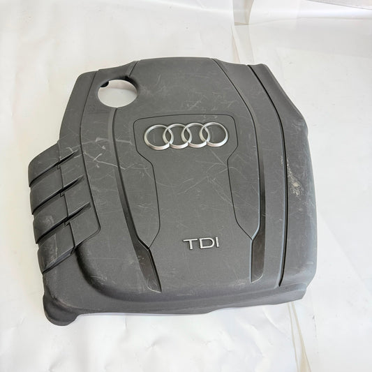 Audi A3 A4 A6 A7 A8 2.0 TDI Motor Kapağı 03L103925AB En Uygun Oto Parça
