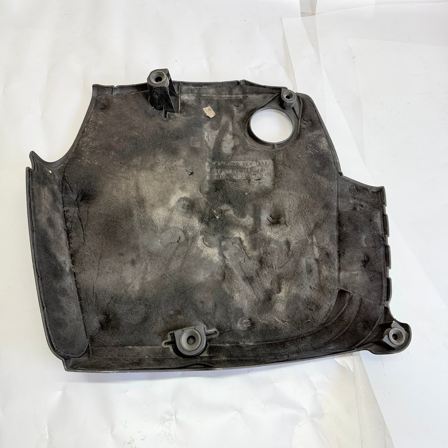 Audi A3 A4 A6 A7 A8 2.0 TDI Motor Kapağı 03L103925AB