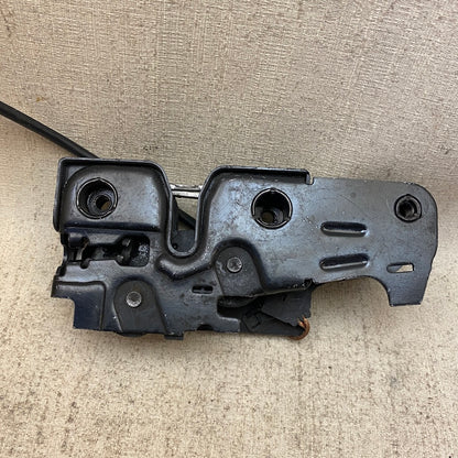 AUDI A3 Kaput Kilidi 8P0823509H