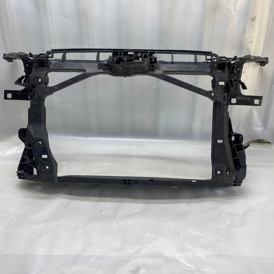 AUDİ A3 ÖN PANEL 8V0805588 - En Uygun Oto Parça