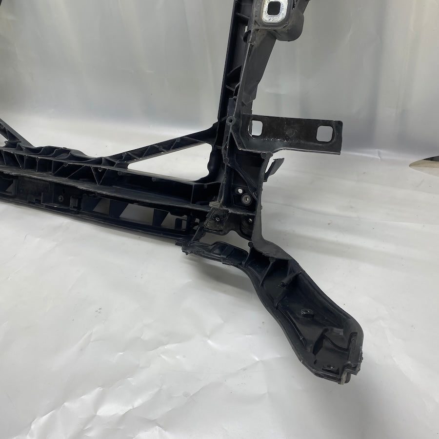 AUDİ A3 ÖN PANEL 8V0805588 - En Uygun Oto Parça