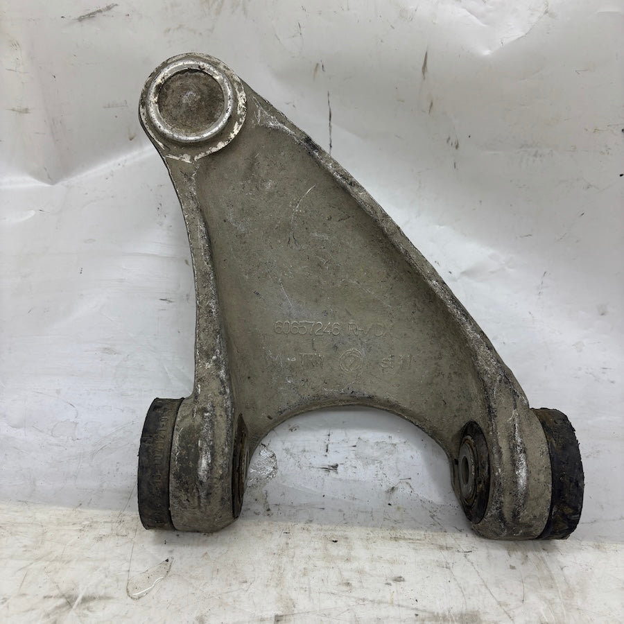 Alfa Romeo Sağ Üst Salıncak 60657246
