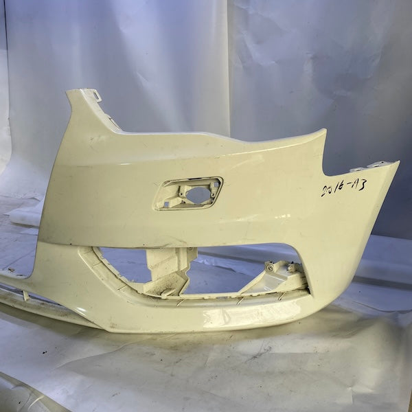 Audi A3 Hatchback Ön Tampon 8V3807487 13-15 En Uygun Oto Parça