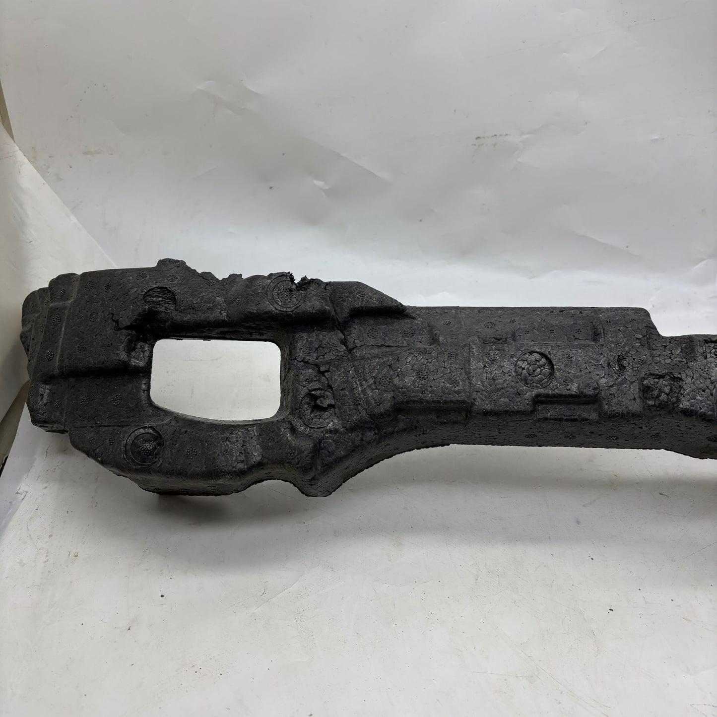 Audi A3 Ön Tampon Köpük 8V0807550A