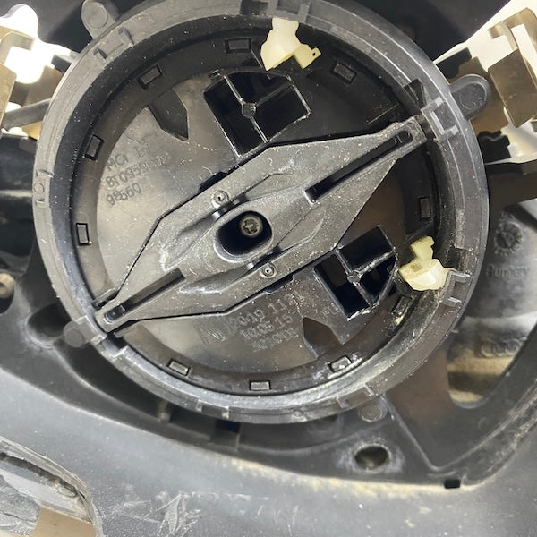 Audi A3 Sedan Sol Dikiz Aynası 8V5857409 13-17 En Uygun Oto Parça