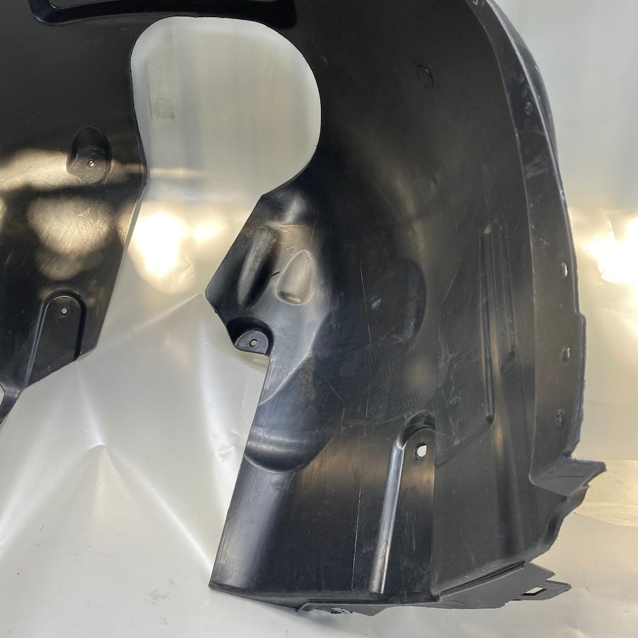 Audi A3 Sedan Sol Ön Çamurluk Davlumbazı 8V5821171G (2013-2020)