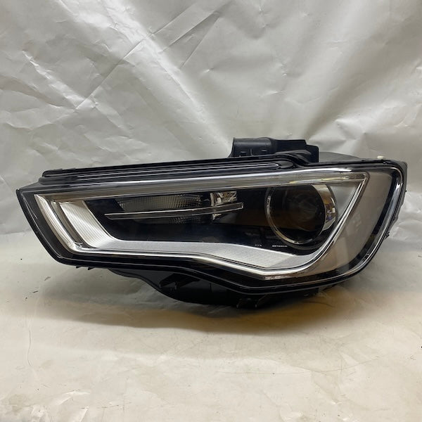 Audi A3 Sol Far Xenon 8V0941043 En Uygun Oto Parça