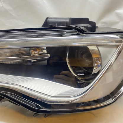 Audi A3 Sol Far Xenon 8V0941043 En Uygun Oto Parça