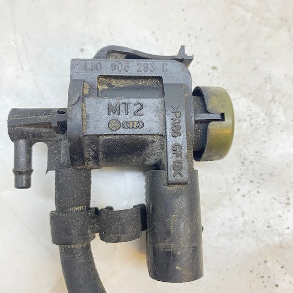 Audi A3 (8P) Hava Basınç Kontrol Valfi 1K0903283A En Uygun Oto Parça