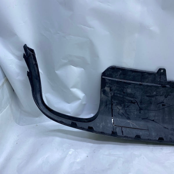 Audi A4 Arka Tampon Difüzörü Spoiler 8K0807521