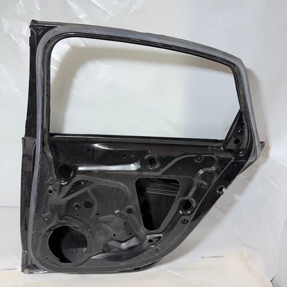 Audi A4 B8 Sağ Arka Kapı 08-15 En Uygun Oto Parça