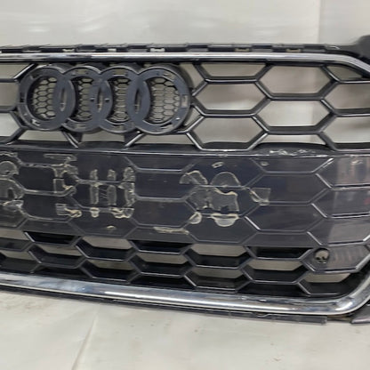 Audi A4 Ön Panjur Kasası 8W0853651DB Orijinal Çıkma En Uygun Oto Parça