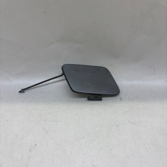 Audi A4 Ön Tampon Çeki Demir Kapağı 8W0807241 2016-2021 Orijinal Çıkma