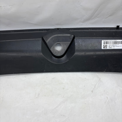 Audi A4 Panel Üst Kaplama 8W0807081