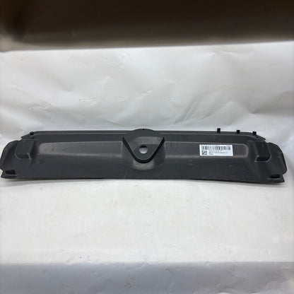 Audi A4 Panel Üst Kaplama 8W0807081