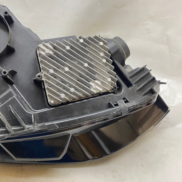 Audi A4 Sol Far 8W0941033D-AFT Full LED Beyin Dahil En Uygun Oto Parça