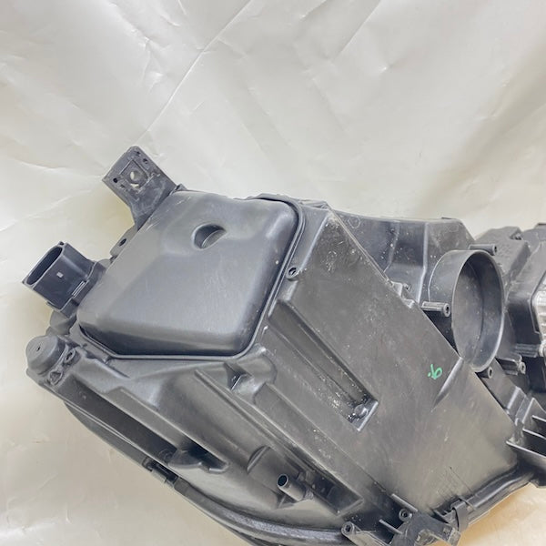 Audi A4 Sol Far 8W0941033D-AFT Full LED Beyin Dahil En Uygun Oto Parça