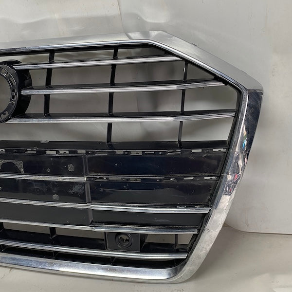 Audi A6 C8 Ön Panjur 4K0853651B Orijinal Çıkma En Uygun Oto Parça