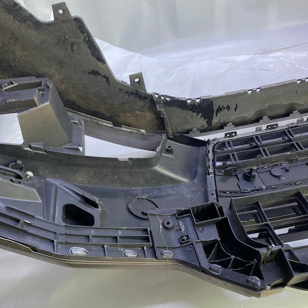 Audi A6 S-Line Ön Tampon ve Panjur 4G0807437AB En Uygun Oto Parça