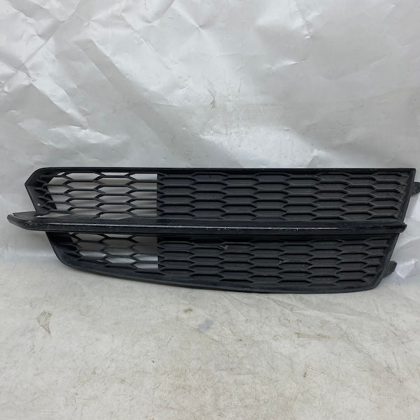 Audi A6 S-Line Sağ Sis Kapağı 4G0807682AF Orijinal Çıkma En Uygun Oto Parça