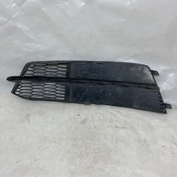 Audi A6 S-Line Sağ Sis Kapağı 4G0807682AF Orijinal Çıkma En Uygun Oto Parça