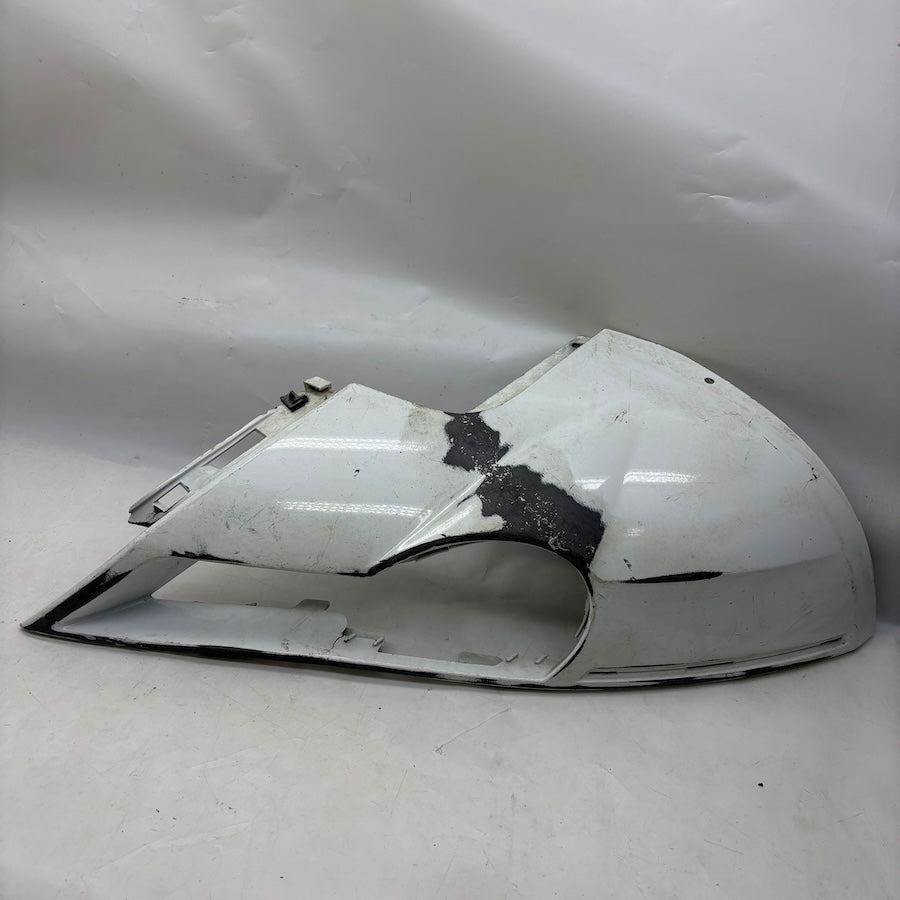 Audi Q7 Ön Tampon Sis Farı Çerçevesi Sağ 4L0807062
