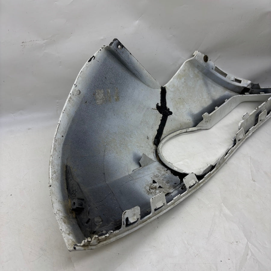 Audi Q7 Ön Tampon Sis Farı Çerçevesi Sağ 4L0807062