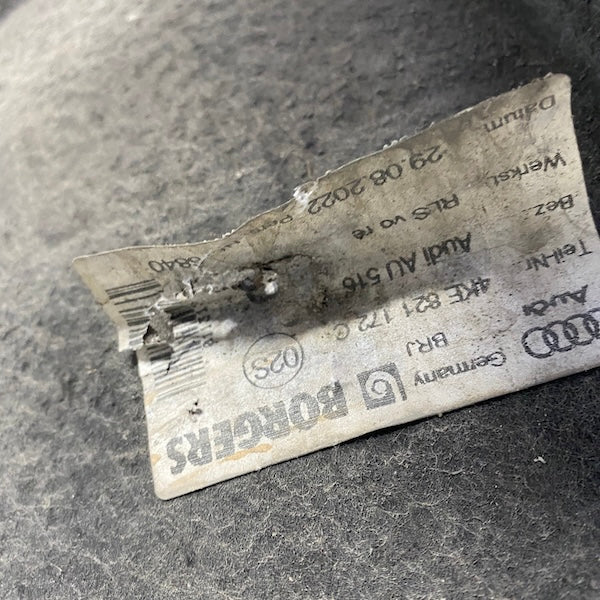 Audi Q8/E-Tron Ön Sağ Çamurluk Davlumbazı 4KE821172C En Uygun Oto Parça