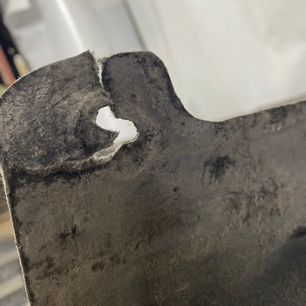 Audi Q8/E-Tron Ön Sağ Çamurluk Davlumbazı 4KE821172C En Uygun Oto Parça