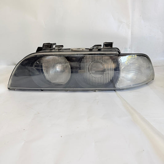 BMW 5 Serisi E39 Sol Far 63128375301 1996-2000 En Uygun Oto Parça