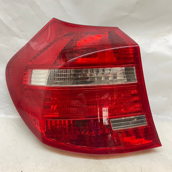 BMW 1 E87 Sol Stop Makyajlı 09-11 63210397034 Çıkma En Uygun Oto Parça