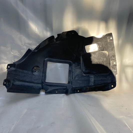 BMW 1 F20 F22 Ön Sol Davlumbaz Orijinal Çıkma 5171 7260709