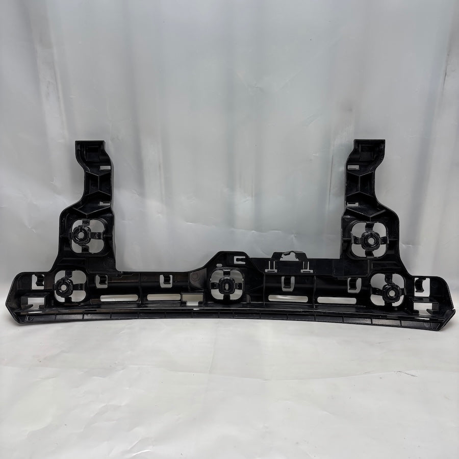 BMW 1 F40 Arka Tampon Orta Braket 51128496655
