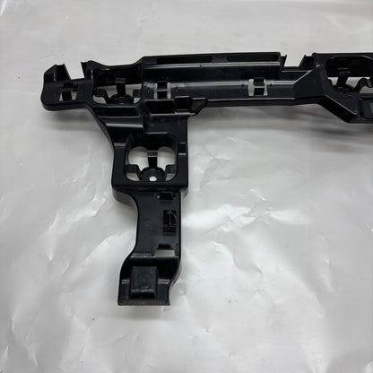 BMW 1 F40 Arka Tampon Orta Braket 51128496655