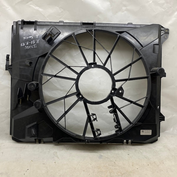 BMW 1/3 Serisi R93/E81/E87 LCI Radyatör Fan 7530650 Orijinal Sıfır En Uygun Oto Parça