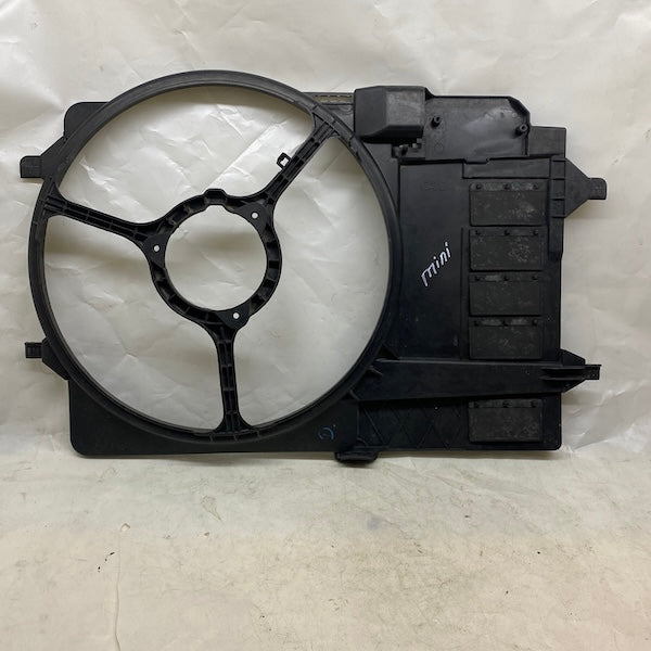 Mini Cooper S R50/R53 Radyatör Fan 17421475577-02 Orijinal Çıkma En Uygun Oto Parça