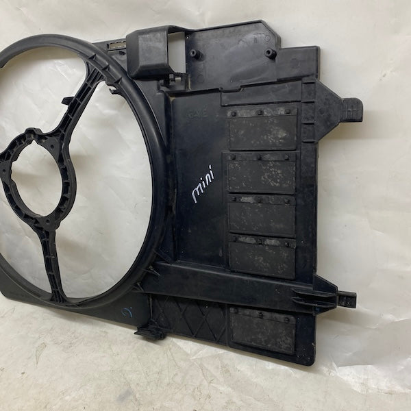 Mini Cooper S R50/R53 Radyatör Fan 17421475577-02 Orijinal Çıkma En Uygun Oto Parça