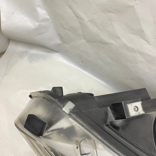 BMW 2 F45 Grand Tourer Sol Far Xenon A97422579-01 En Uygun Oto Parça